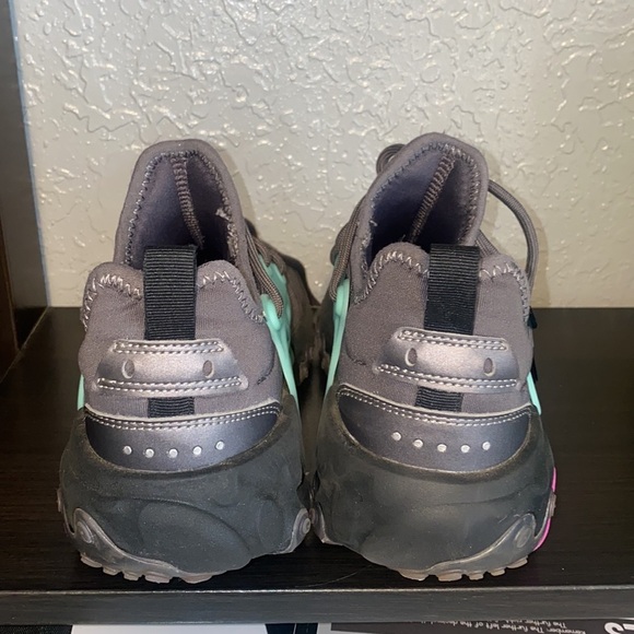 Nike React Presto/ Youth - Picture 12 of 13